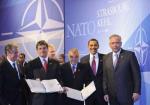 Shqiperia anetaresohet ne NATO