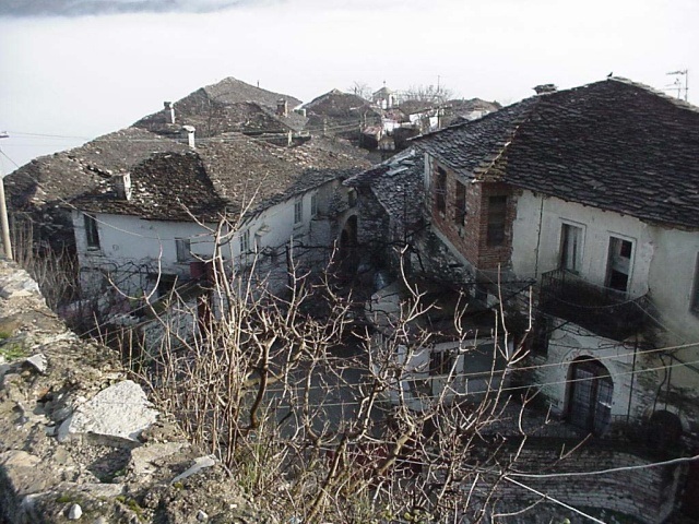 Gjirokastr_001.jpg