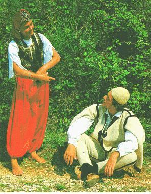 kostum5.jpg