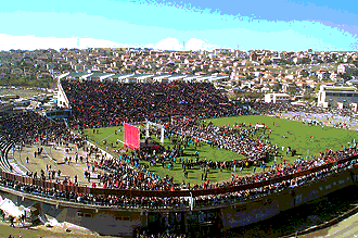 stadiumi.gif