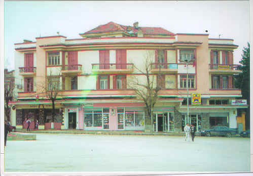 bargjirokamara.jpg